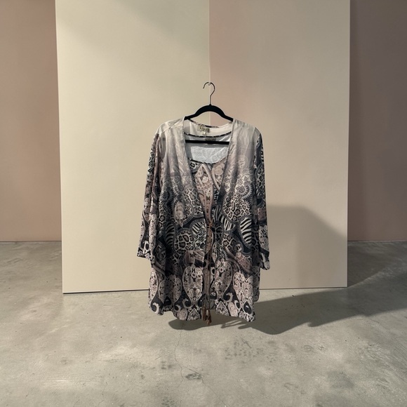 ONE WORLD Tops - One World 2-Piece Tunic Set Boho Mixed Print Animal Paisley XL
